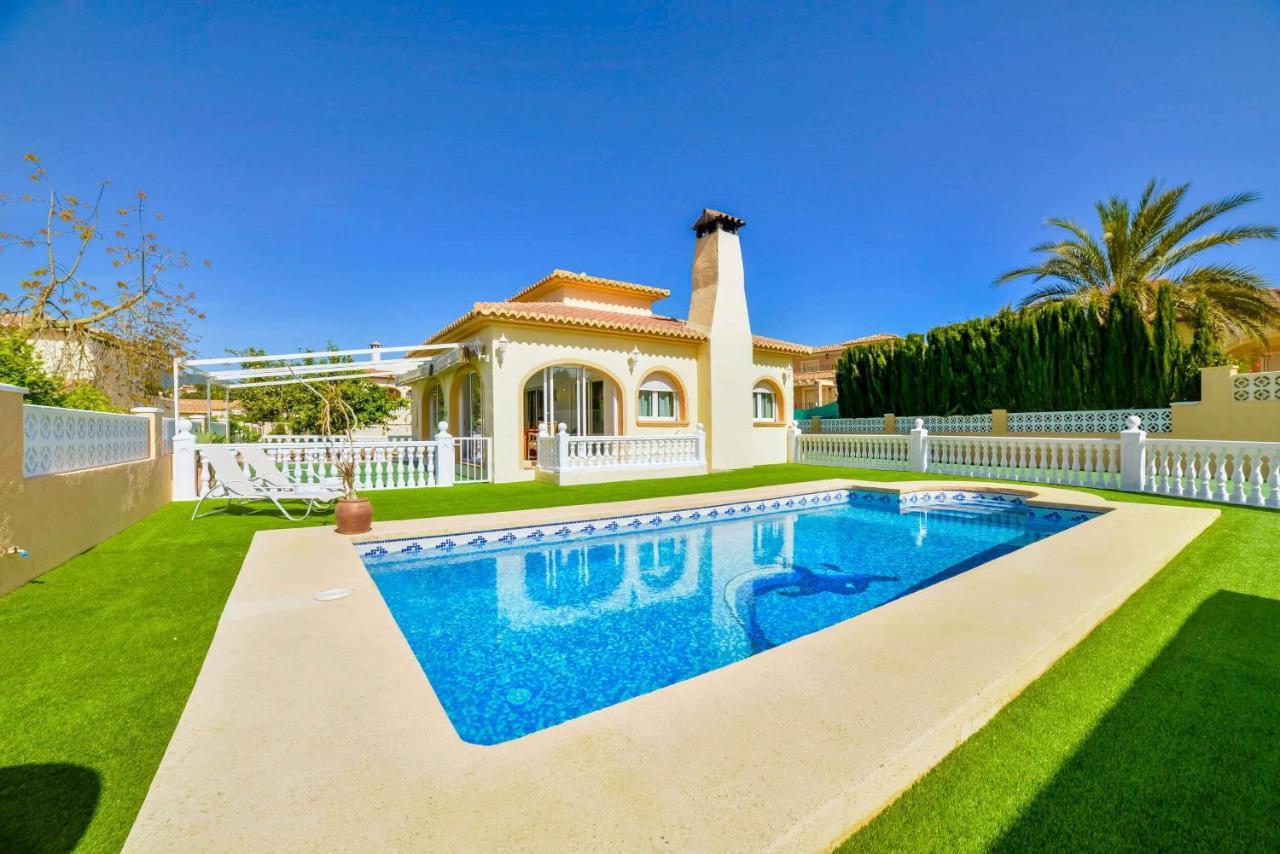 Villa Alaska - PlusHolidays Calpe Exteriör bild