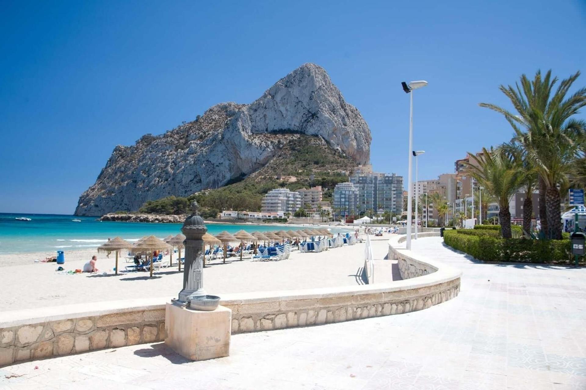Villa Alaska - PlusHolidays Calpe Exteriör bild